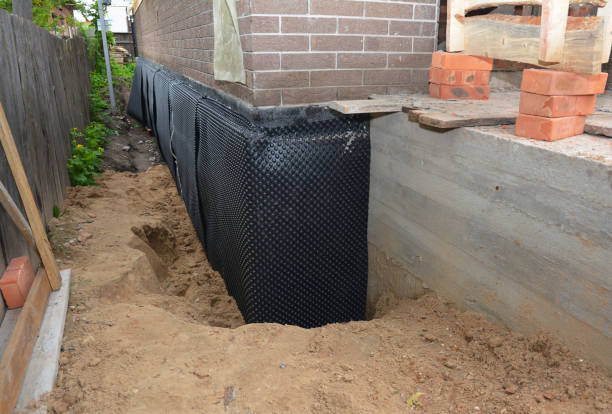 SJ Waterproofing Pros technician performing targeted Crawl Space Encapsulation assessment in Oakland, SC